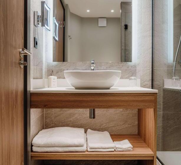 Radisson Hotel Nice Airport