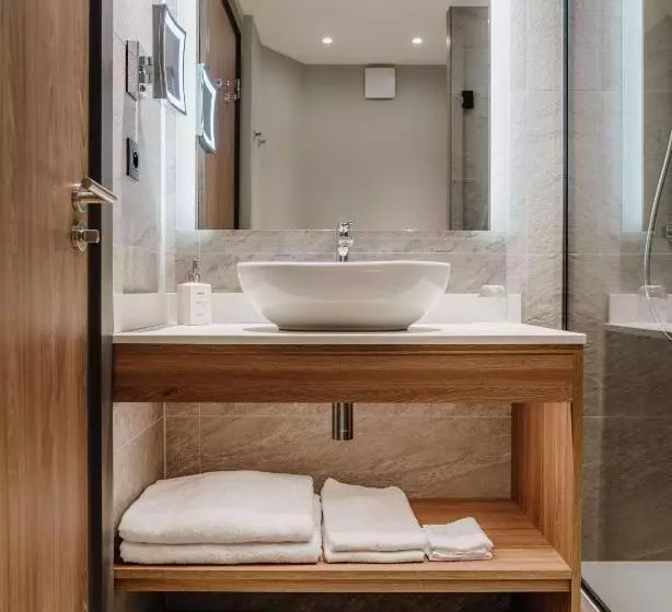 Radisson Hotel Nice Airport