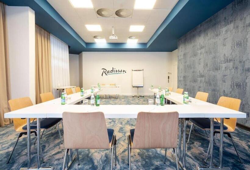 Radisson Hotel Nice Airport