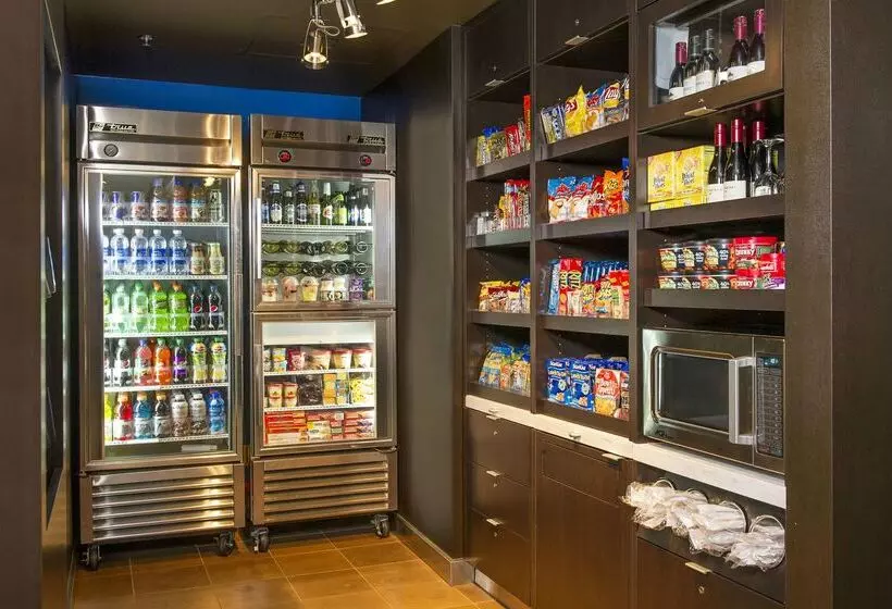 ホテル Sonesta Select Charlotte University Research Park