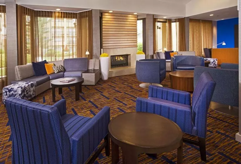 ホテル Sonesta Select Charlotte University Research Park