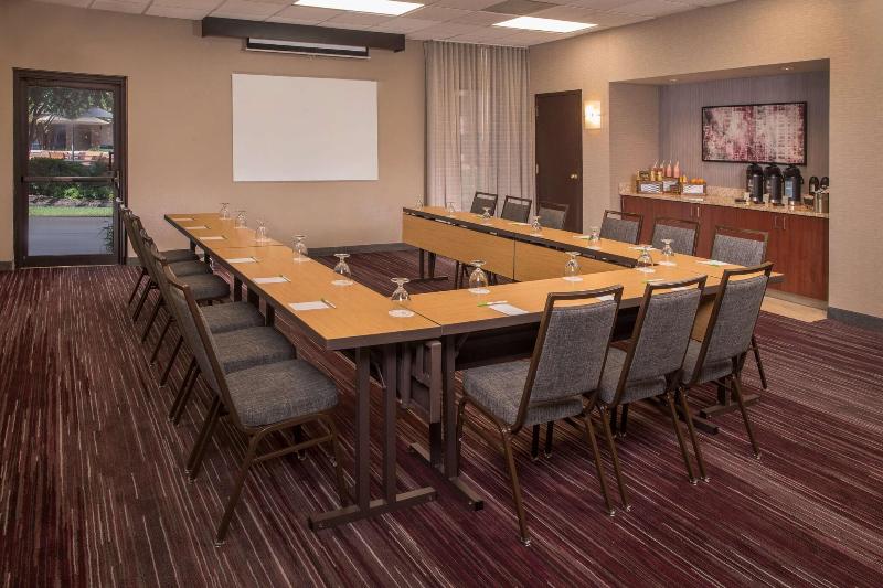 בית מלון כפרי Sonesta Select Greenbelt College Park