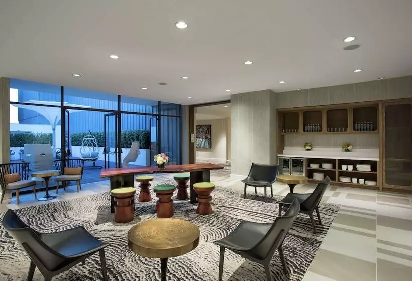 Отель The Starling Atlanta Midtown, Curio Collection By Hilton
