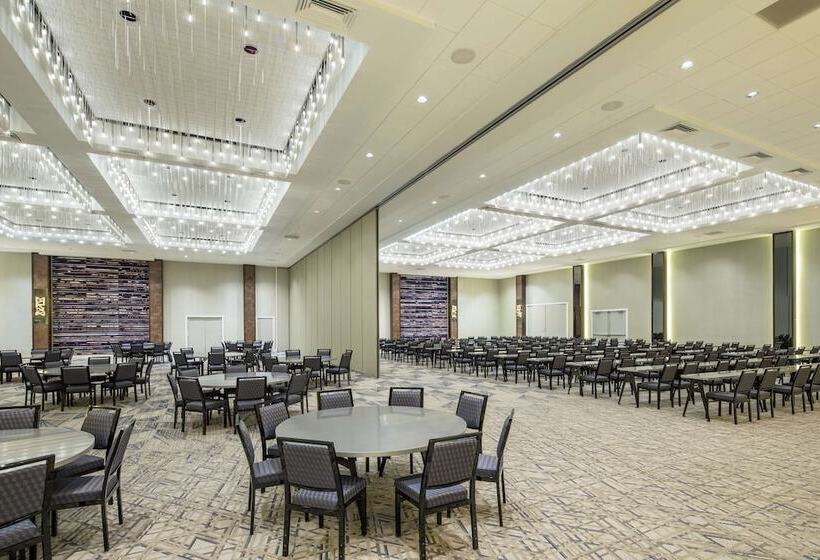 هتل The Starling Atlanta Midtown, Curio Collection By Hilton