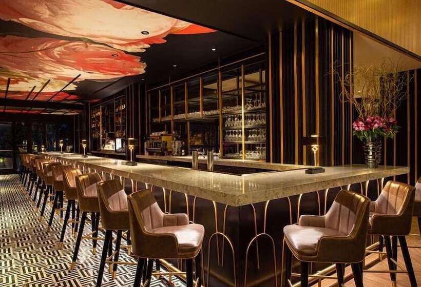 هتل The Starling Atlanta Midtown, Curio Collection By Hilton