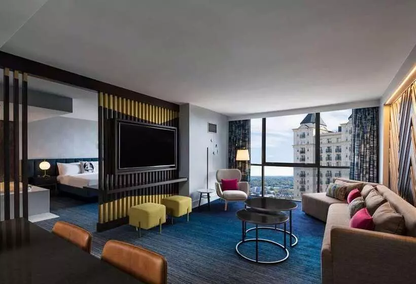Отель The Starling Atlanta Midtown, Curio Collection By Hilton
