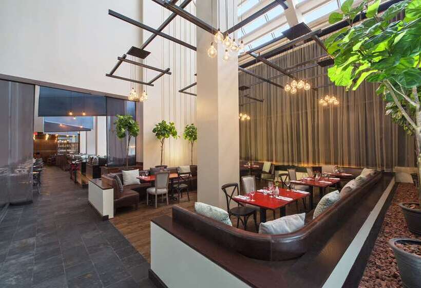 هتل The Starling Atlanta Midtown, Curio Collection By Hilton