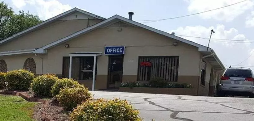 מוטל Loyalty Inn Rockingham