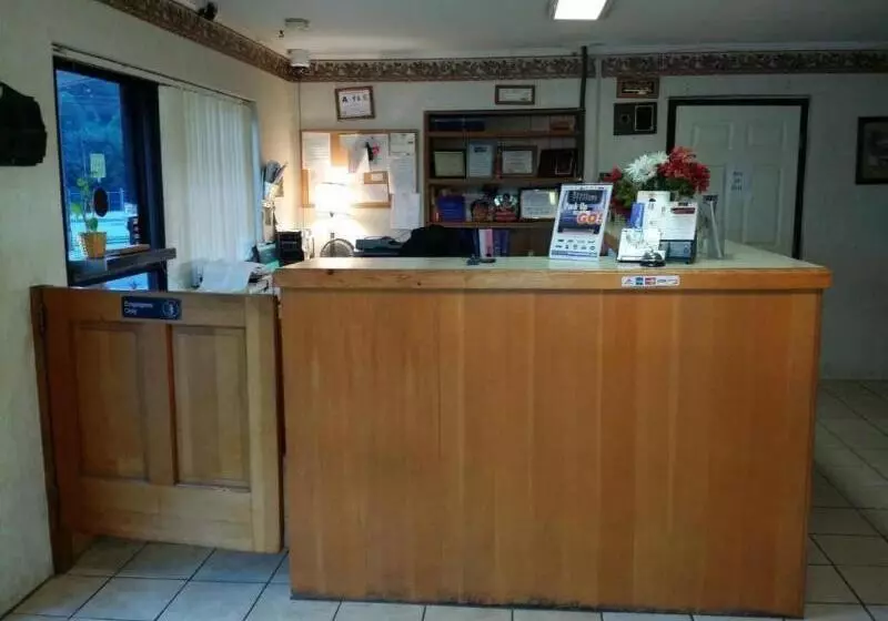 モーテル Loyalty Inn Rockingham