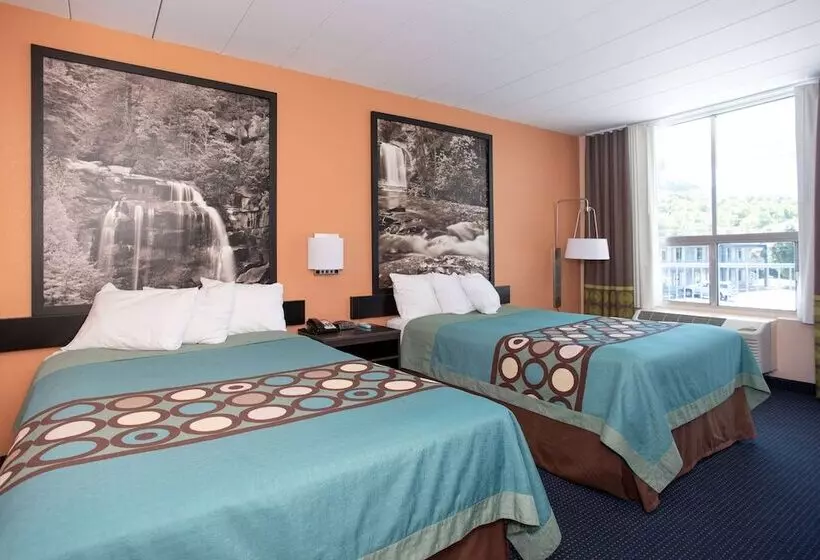 Мотель Super 8 By Wyndham Black Mountain