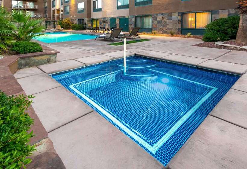 استراحتگاه Wingate By Wyndham St. George