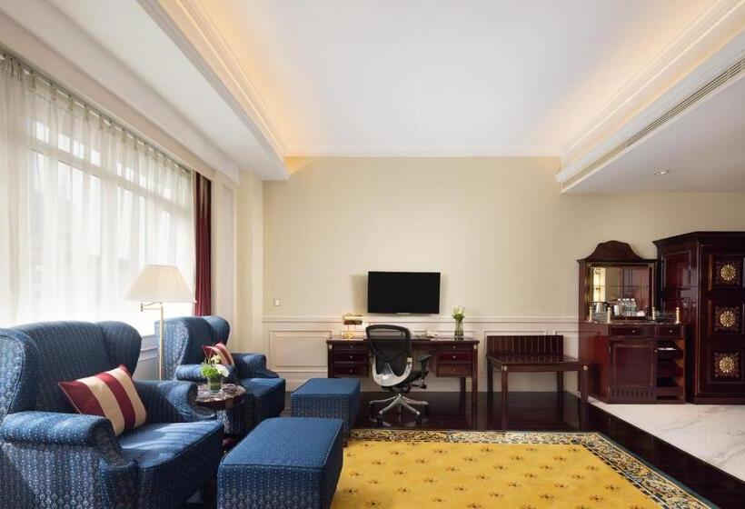 Crowne Plaza Hotel & Suites Landmark Shenzhen, An Ihg Hotel Nearby Luohu Border, Indoor Heated Swi