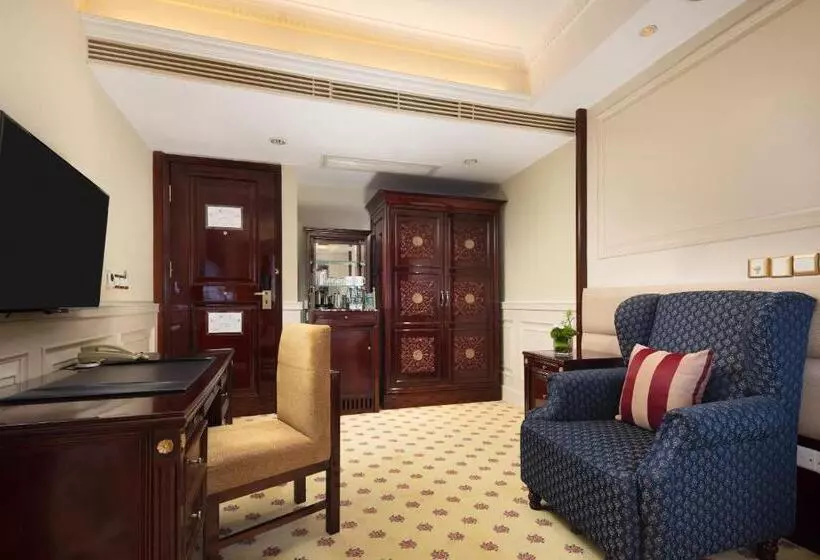 Crowne Plaza Hotel & Suites Landmark Shenzhen, An Ihg Hotel Nearby Luohu Border, Indoor Heated Swi