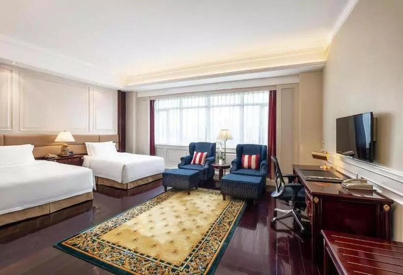 Crowne Plaza Hotel & Suites Landmark Shenzhen, An Ihg Hotel Nearby Luohu Border, Indoor Heated Swi