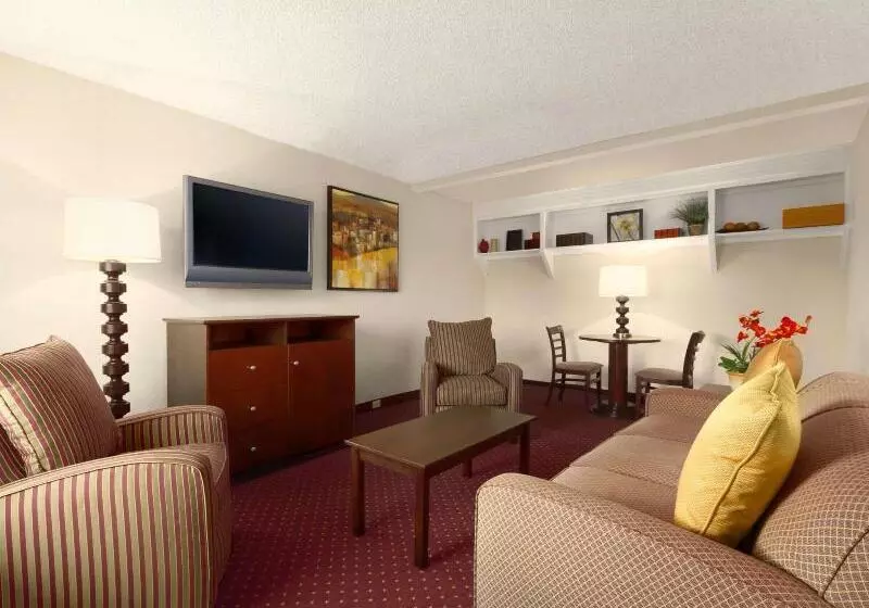 호텔 Days Inn By Wyndham Las Vegas Wild Wild West Gambling Hall