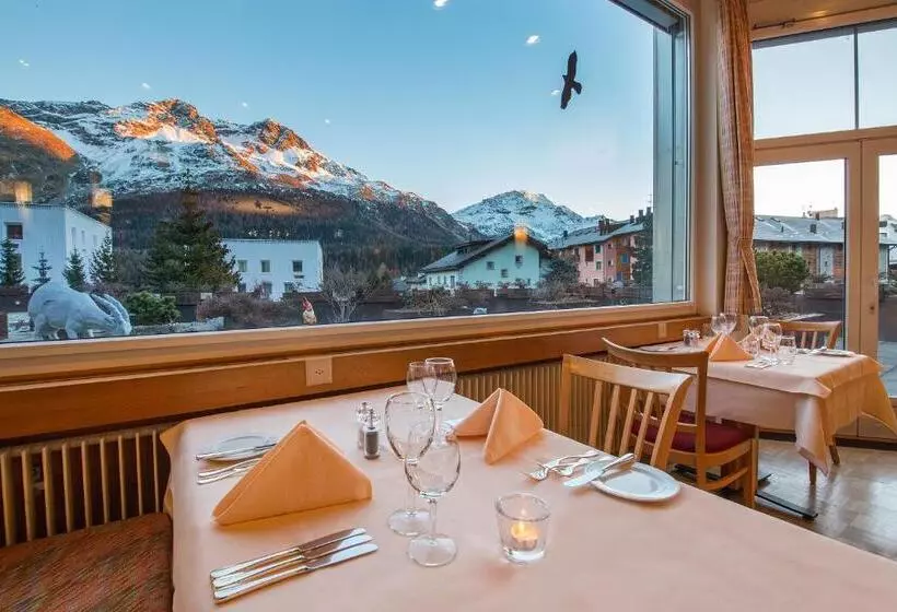 Отель Europa Suites St Moritz