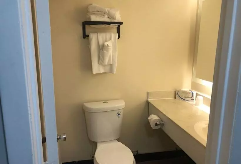 בית מלון כפרי Gazebo Inn Oceanfront