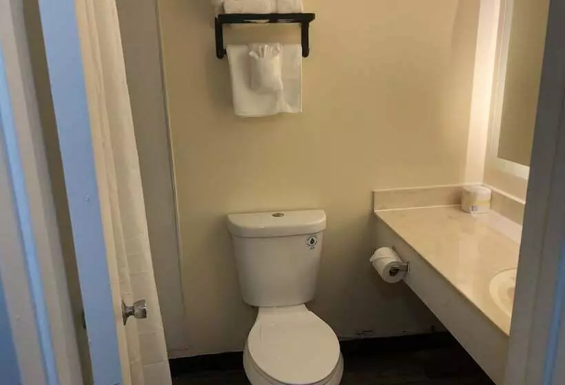 בית מלון כפרי Gazebo Inn Oceanfront