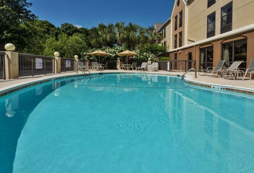 ホテル Hampton Inn Pawleys Island   Litchfield