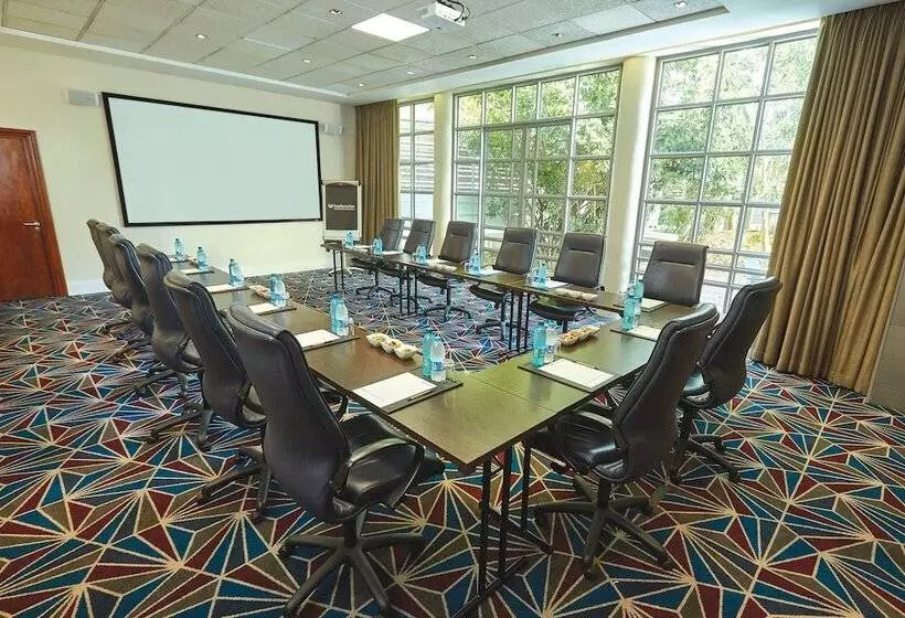 فندق Southern Sun Waterfront Cape Town