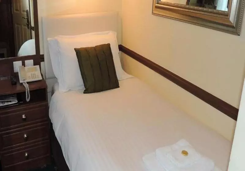 Hotel The White House By Bodacious!