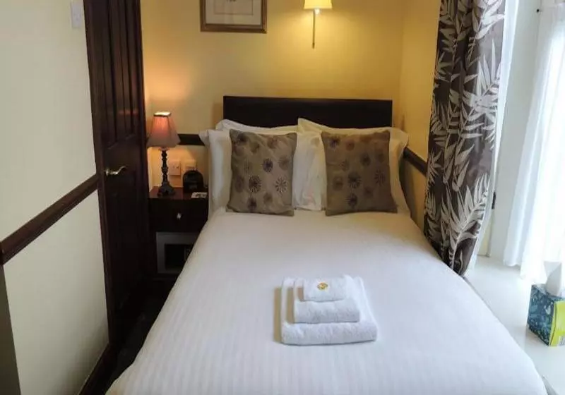 Hotel The White House By Bodacious!