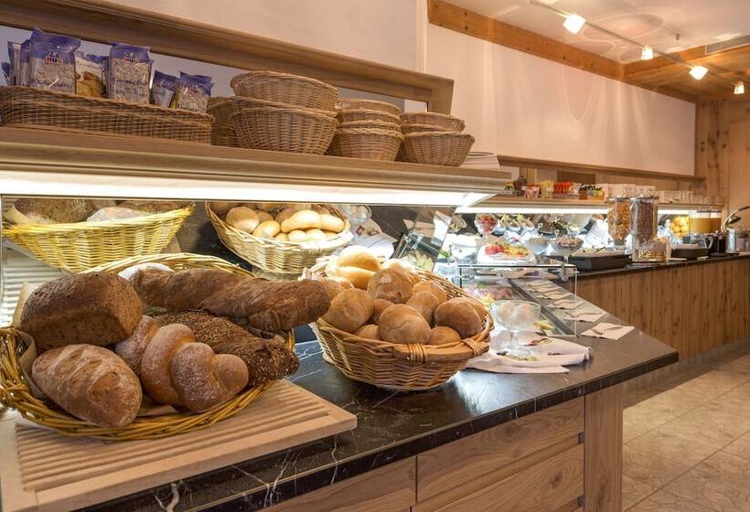 Hotel Alpenresort Eienwäldli Engelberg