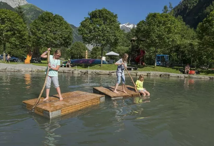 Отель Alpenresort Eienwäldli Engelberg