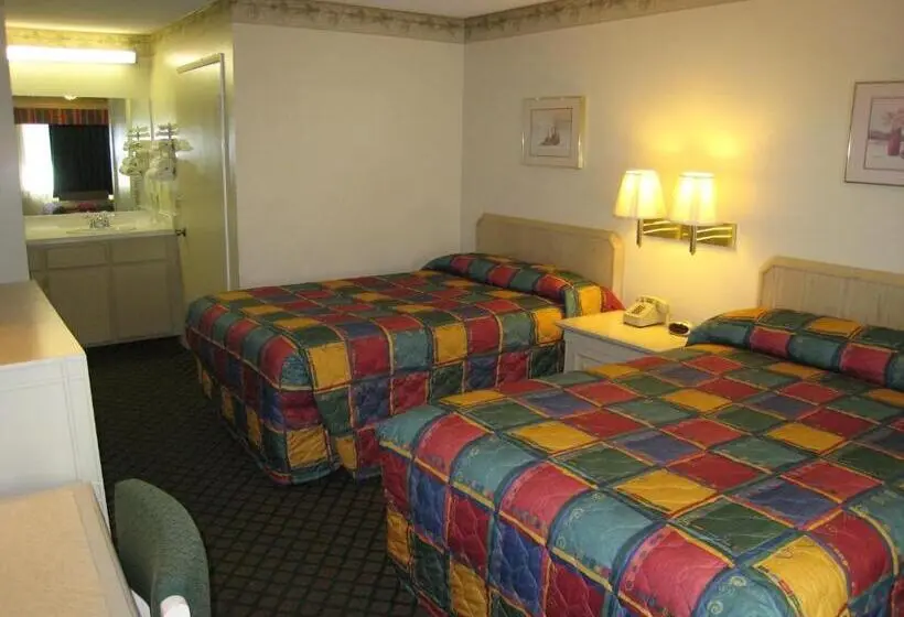 Town House Motel
