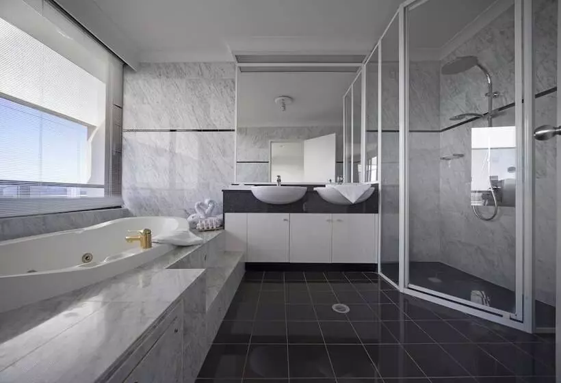 Breakfree Capital Tower Apartments