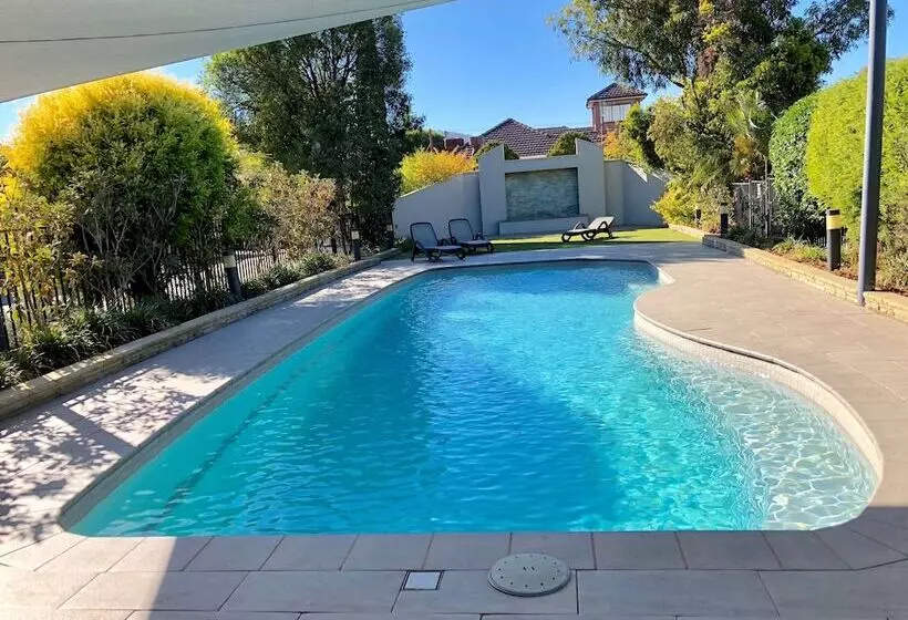 호텔 Best Western Plus All Settlers Motor Inn