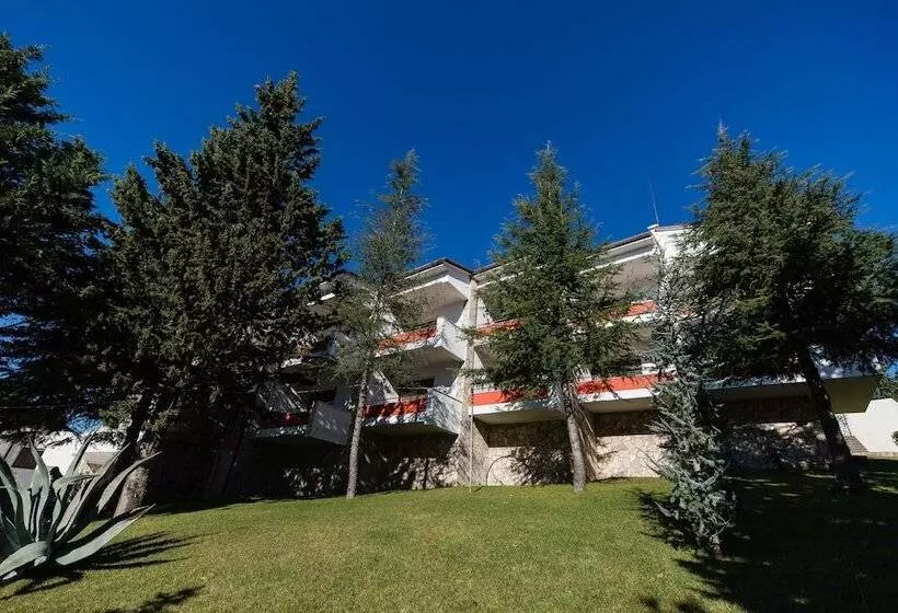 فندق Chateau Linza Resort