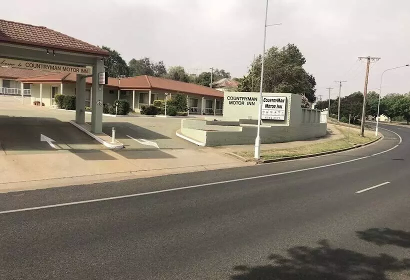 Отель Countryman Motor Inn Cowra