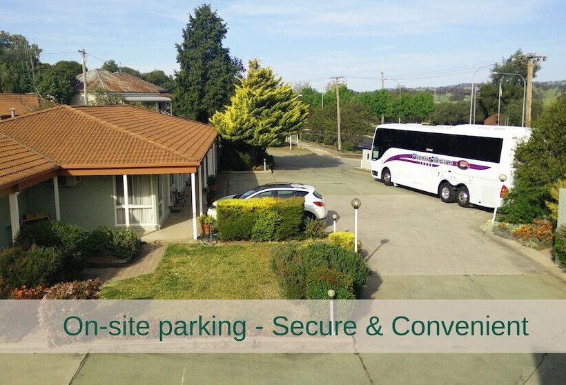 فندق Countryman Motor Inn Cowra
