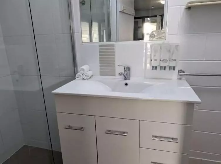 Y Motels Rockhampton