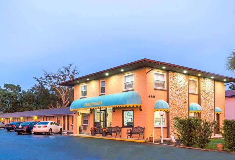 هتل Knights Inn Kissimmee