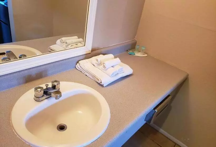 Отель Knights Inn Kissimmee