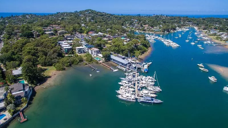 Mirage Hotel Newport