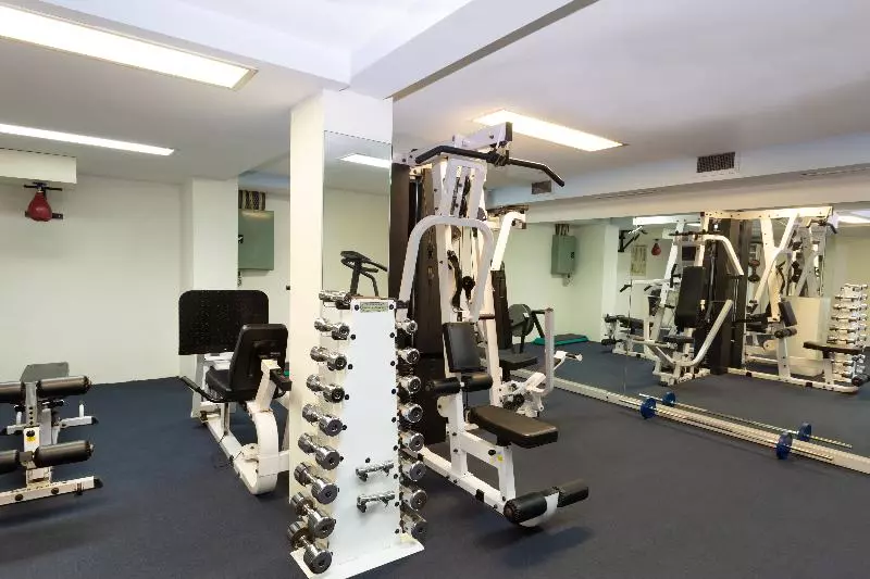 Mirage Hotel Newport