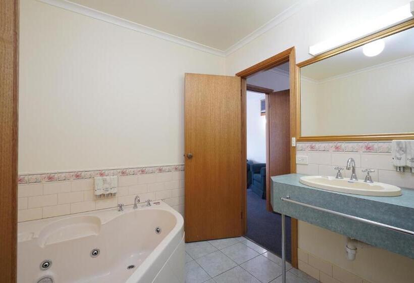 Мотель Best Westlander Motor Inn