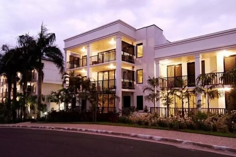 Trinity Beach Pacific