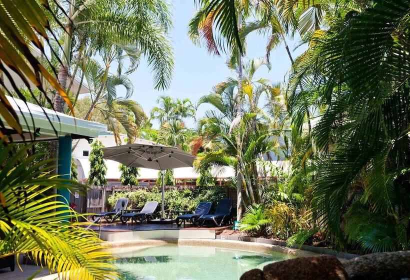 Trinity Beach Pacific