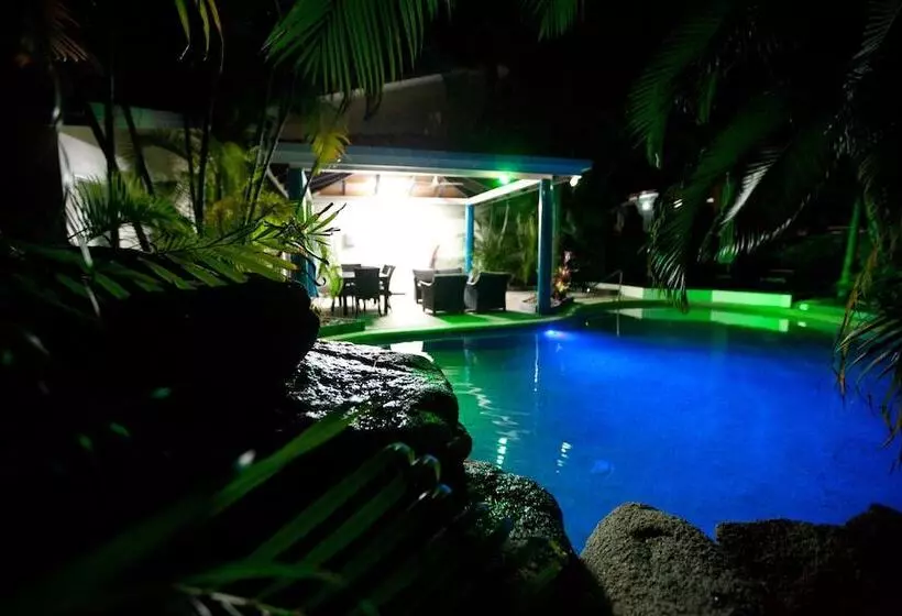 Trinity Beach Pacific