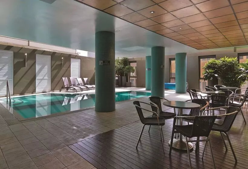 Adina Apartment Hotel Sydney Town Hall