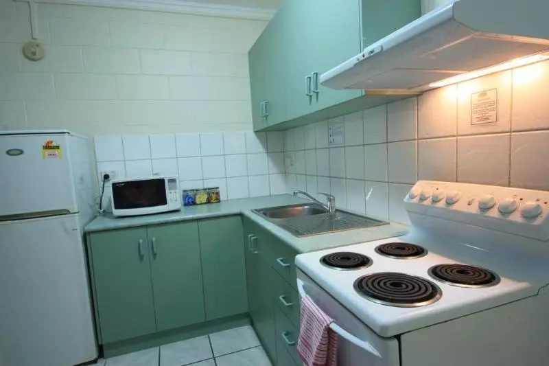 Coconut Grove Holiday Apartments