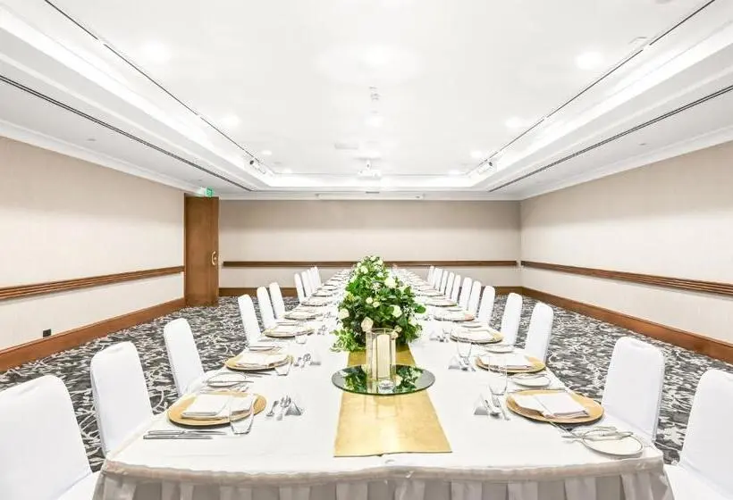 Duxton Hotel Perth