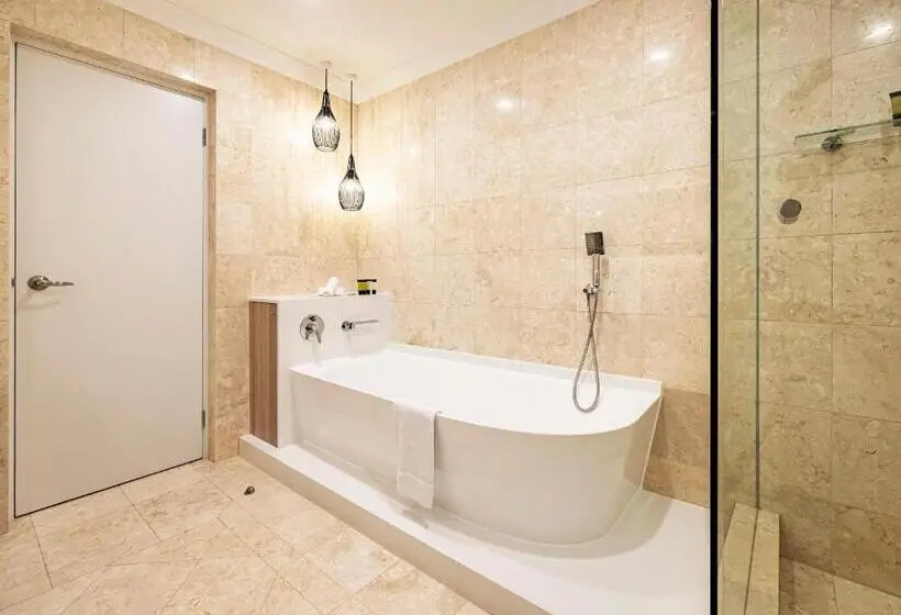 Duxton Hotel Perth