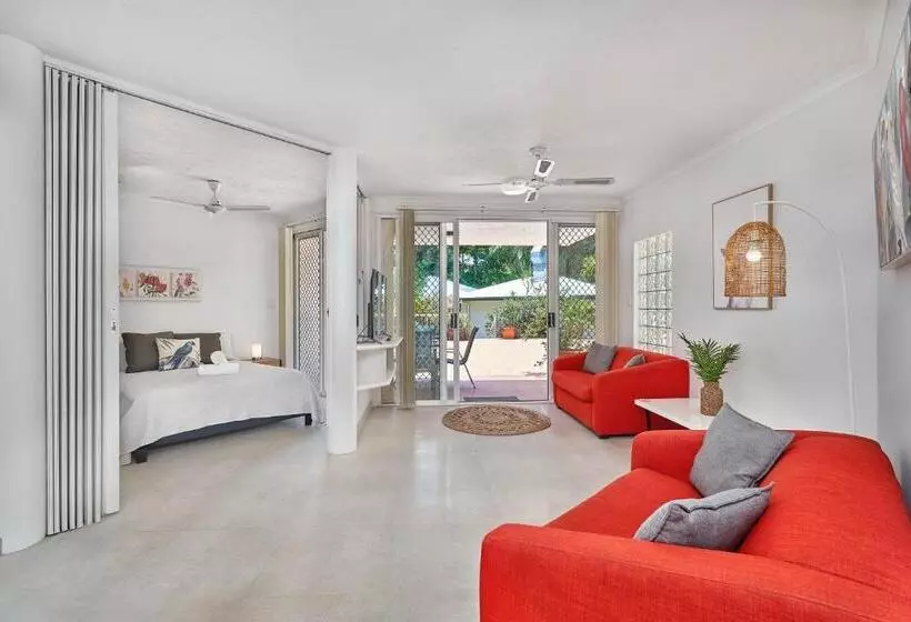 Golden Sands Beachfront Resort