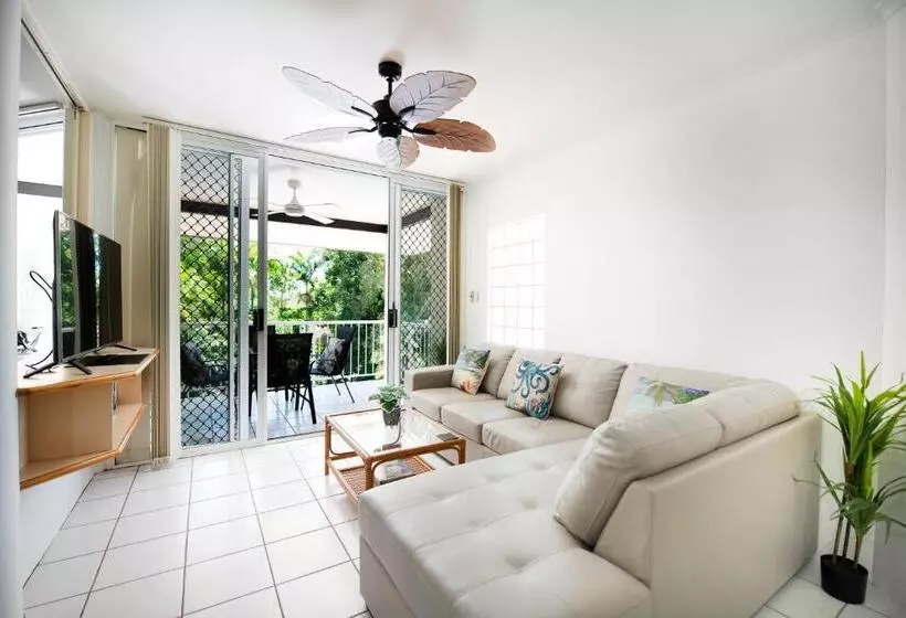 Golden Sands Beachfront Resort