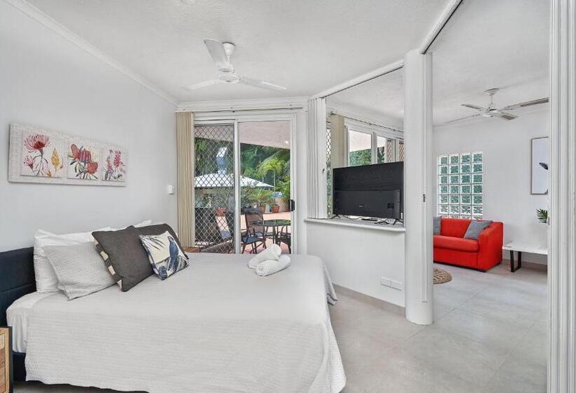 Golden Sands Beachfront Resort